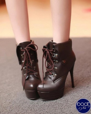 Giày boot nữ cổ ngắn sành điệu màu nâu GBN2302