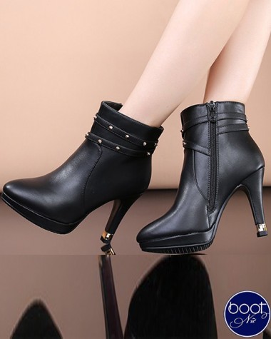 Giày boot nữ da cổ ngắn thời trang màu đen GBN4702