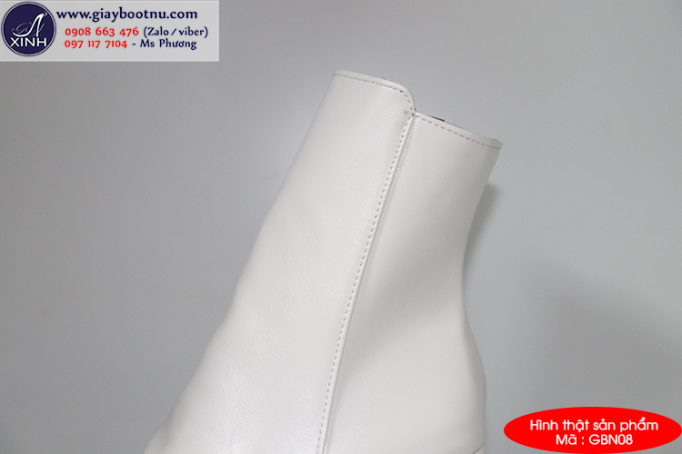 Giày boot nữ cổ lửng màu trắng thời thượng GBN0802 Giày boot nữ cổ lửng màu trắng thời thượng GBN0802