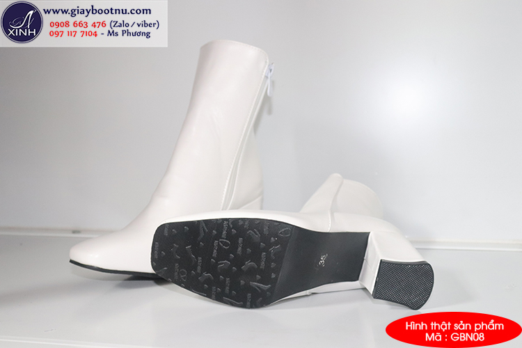 Giày boot nữ cổ lửng màu trắng thời thượng GBN0802 Giày boot nữ cổ lửng màu trắng thời thượng GBN0802