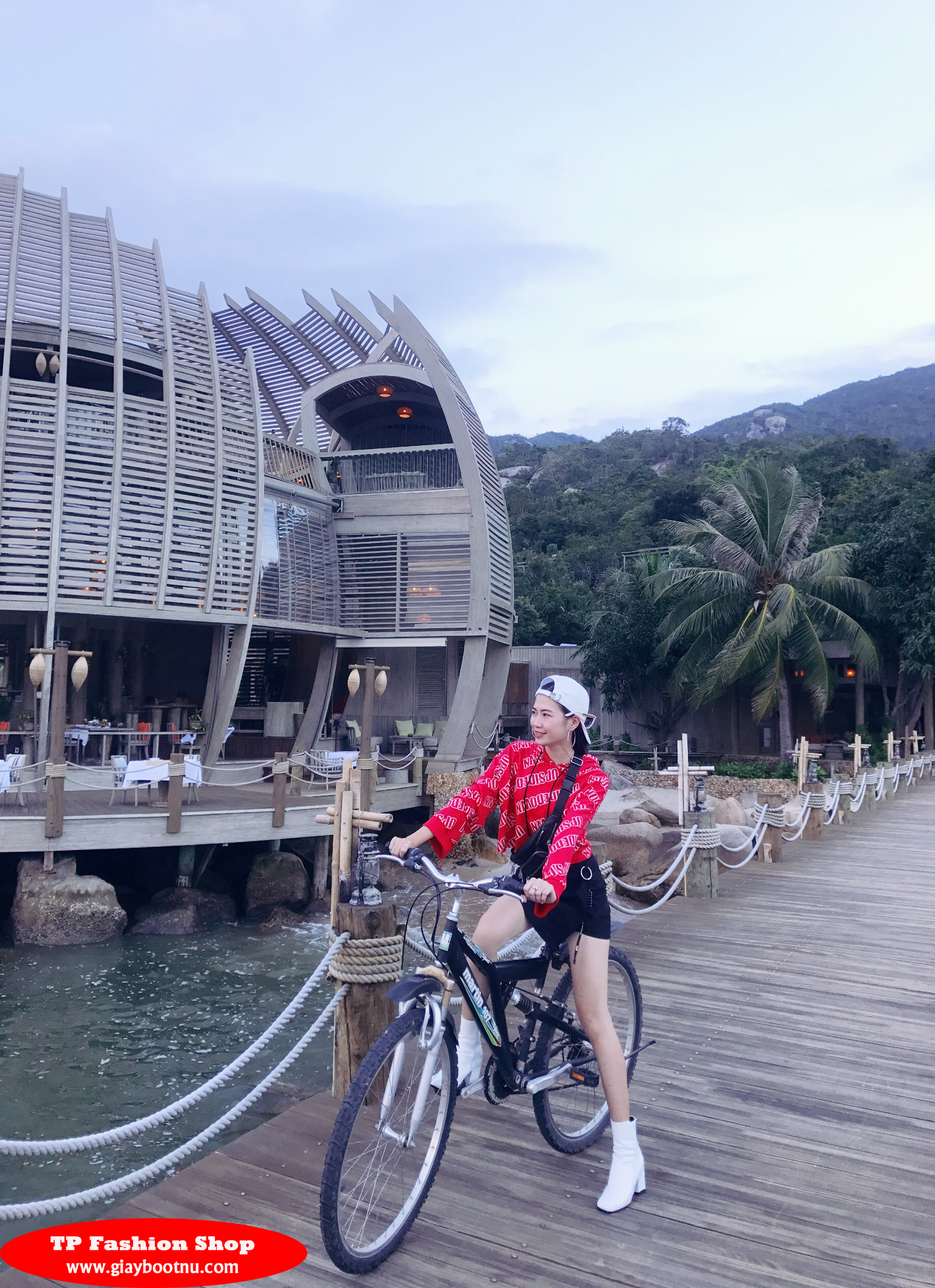 Kết hợp đa phong cách với nhiều trang phục khác nhau! Kết hợp đa phong cách với nhiều trang phục khác nhau!