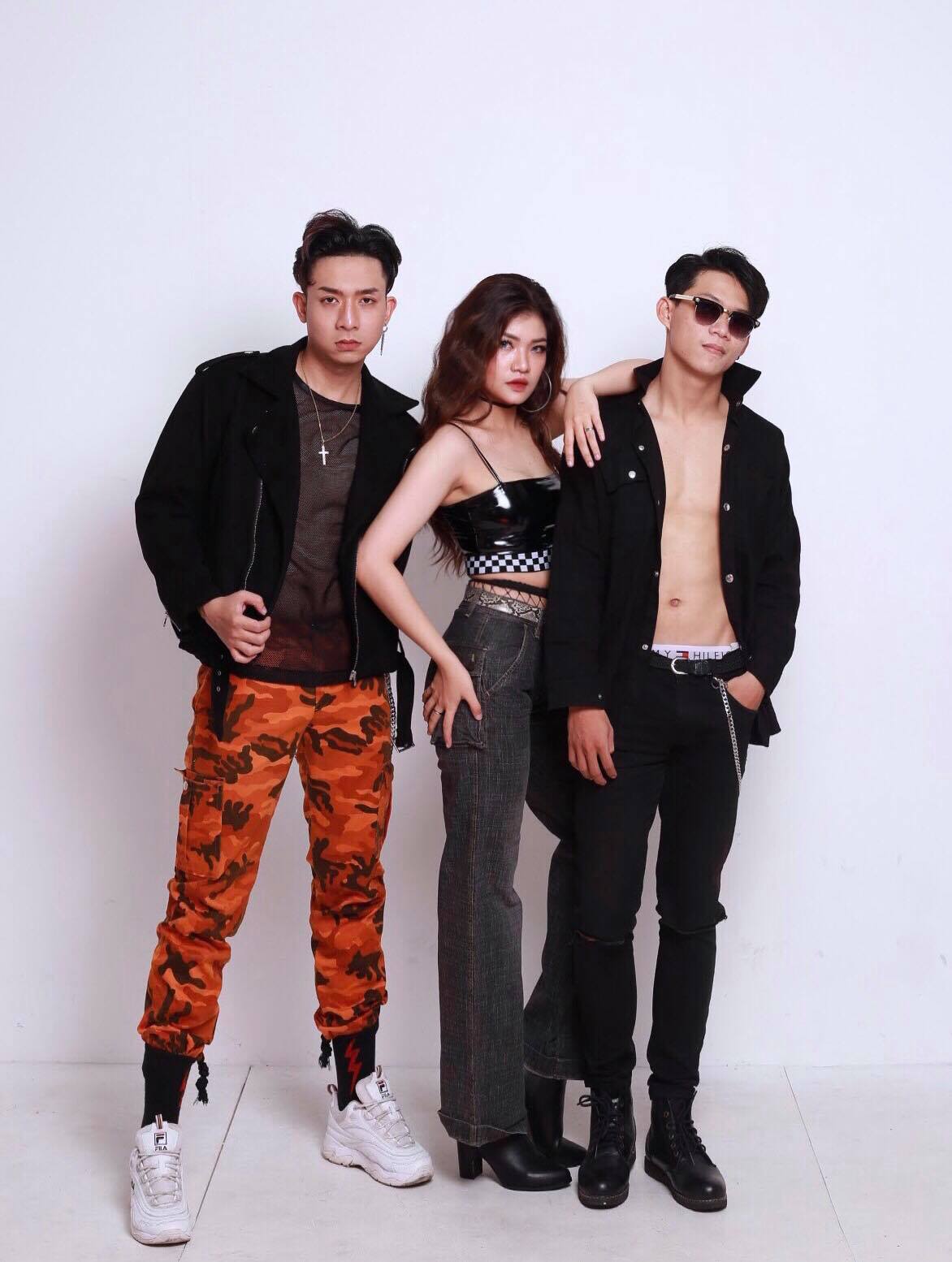 Hoàng Gia Mỹ sành điệu với giày boot nữ cổ ngắn GBN129 Hoàng Gia Mỹ sành điệu với giày boot nữ cổ ngắn GBN129