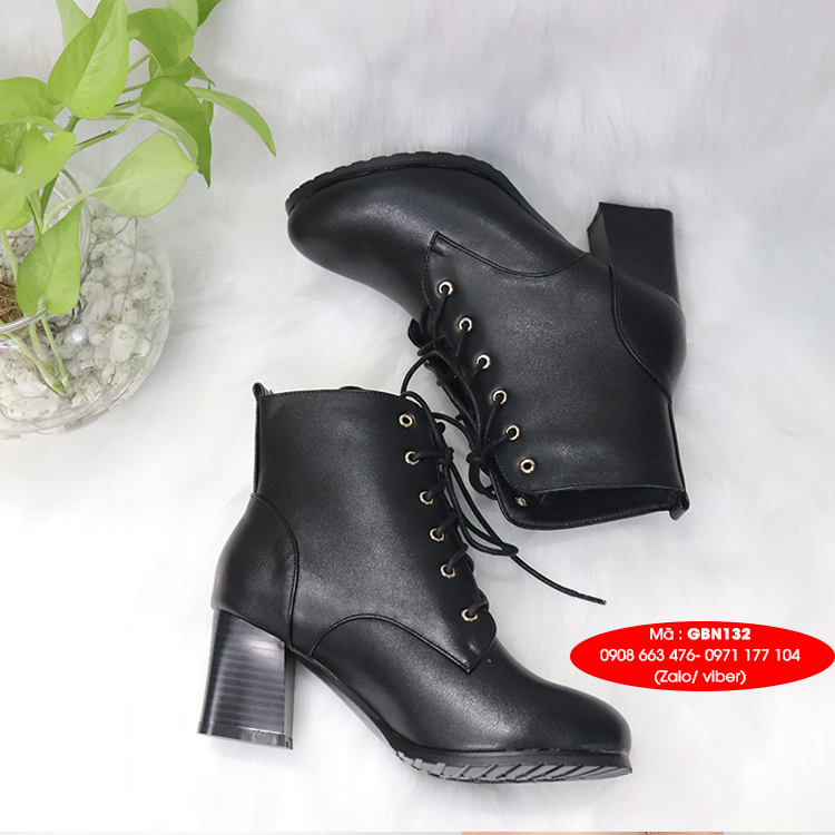 Boot nữ cổ ngắn đế vuông sành điệu êm chân GBN132 Boot nữ cổ ngắn đế vuông sành điệu êm chân GBN132