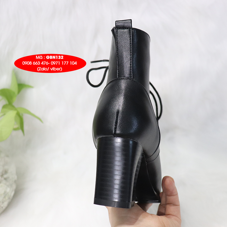 Boot nữ cổ ngắn đế vuông sành điệu êm chân GBN132 Boot nữ cổ ngắn đế vuông sành điệu êm chân GBN132