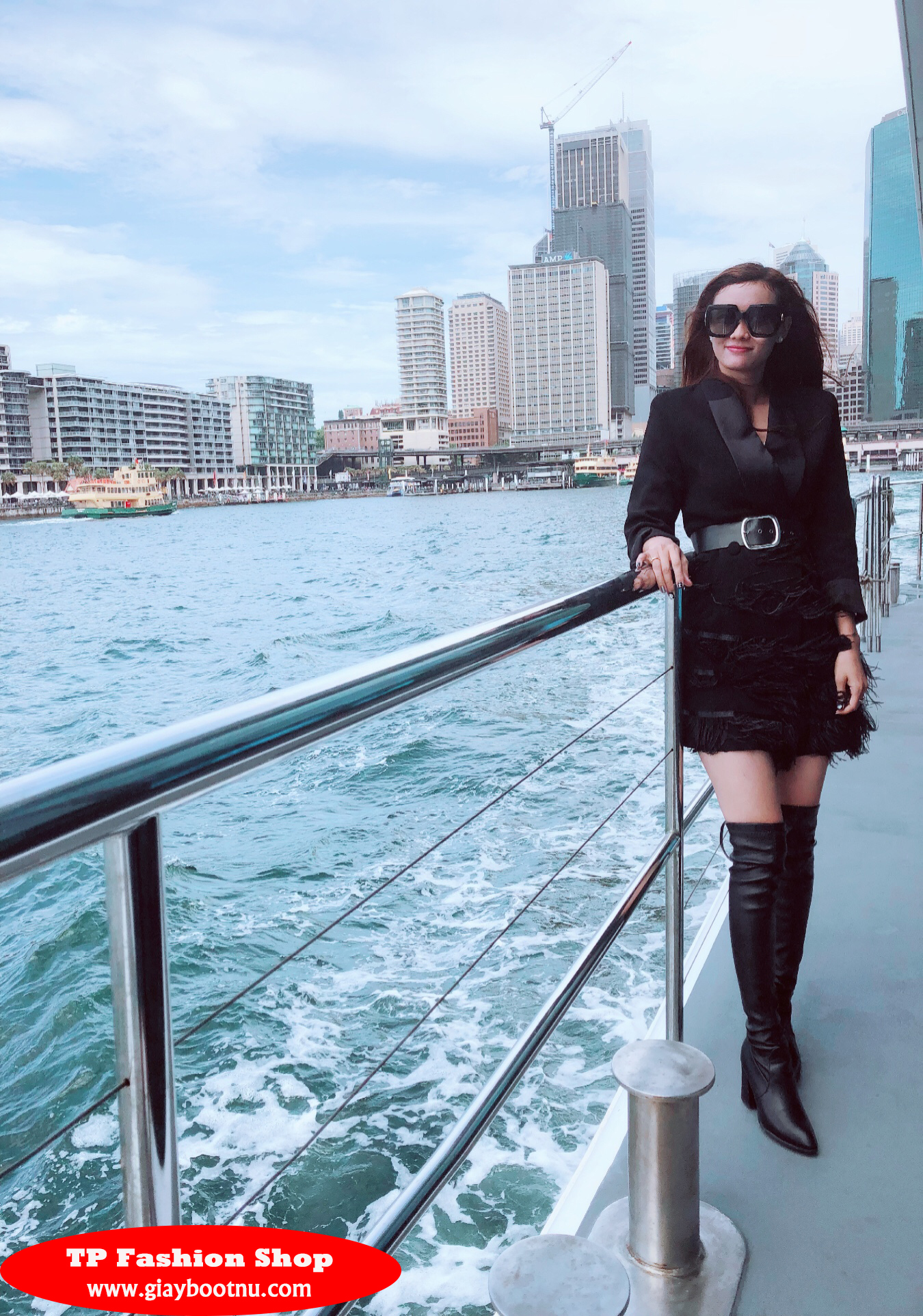 Boot nữ cổ cao gót vuông ngang đùi da bóng GCC0801 Boot nữ cổ cao gót vuông ngang đùi da bóng GCC0801