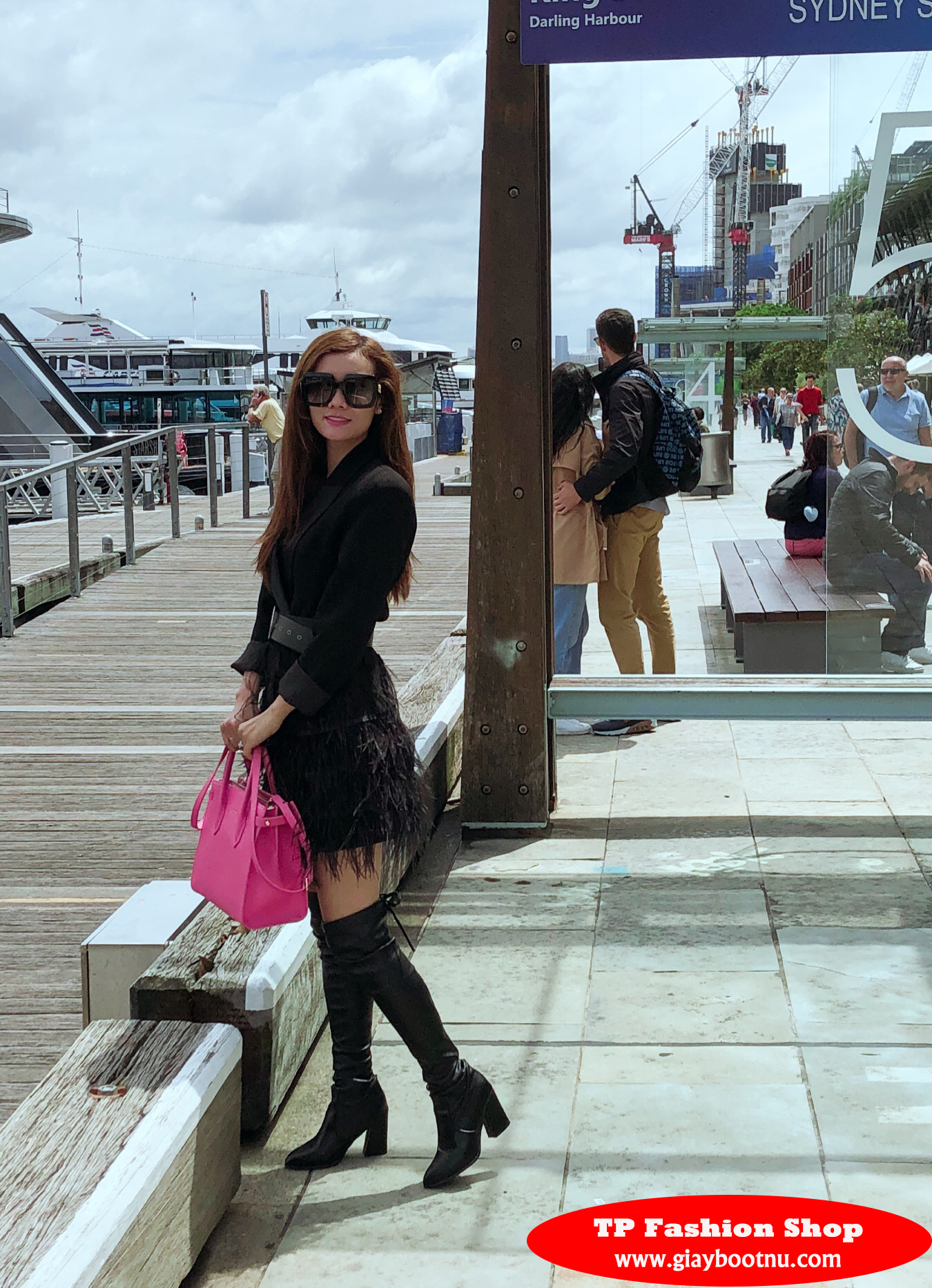 Boot nữ cổ cao gót vuông ngang đùi da bóng GCC0801 Boot nữ cổ cao gót vuông ngang đùi da bóng GCC0801