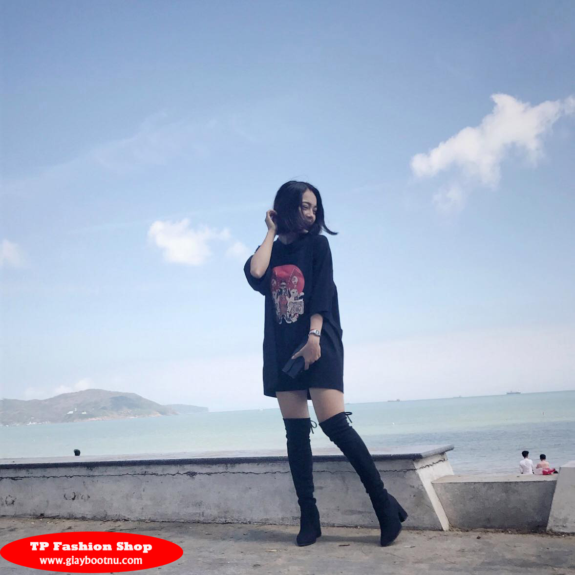 Boot nữ cổ cao gót vuông ngang đùi da lộn GCC0802 Boot nữ cổ cao gót vuông ngang đùi da lộn GCC0802