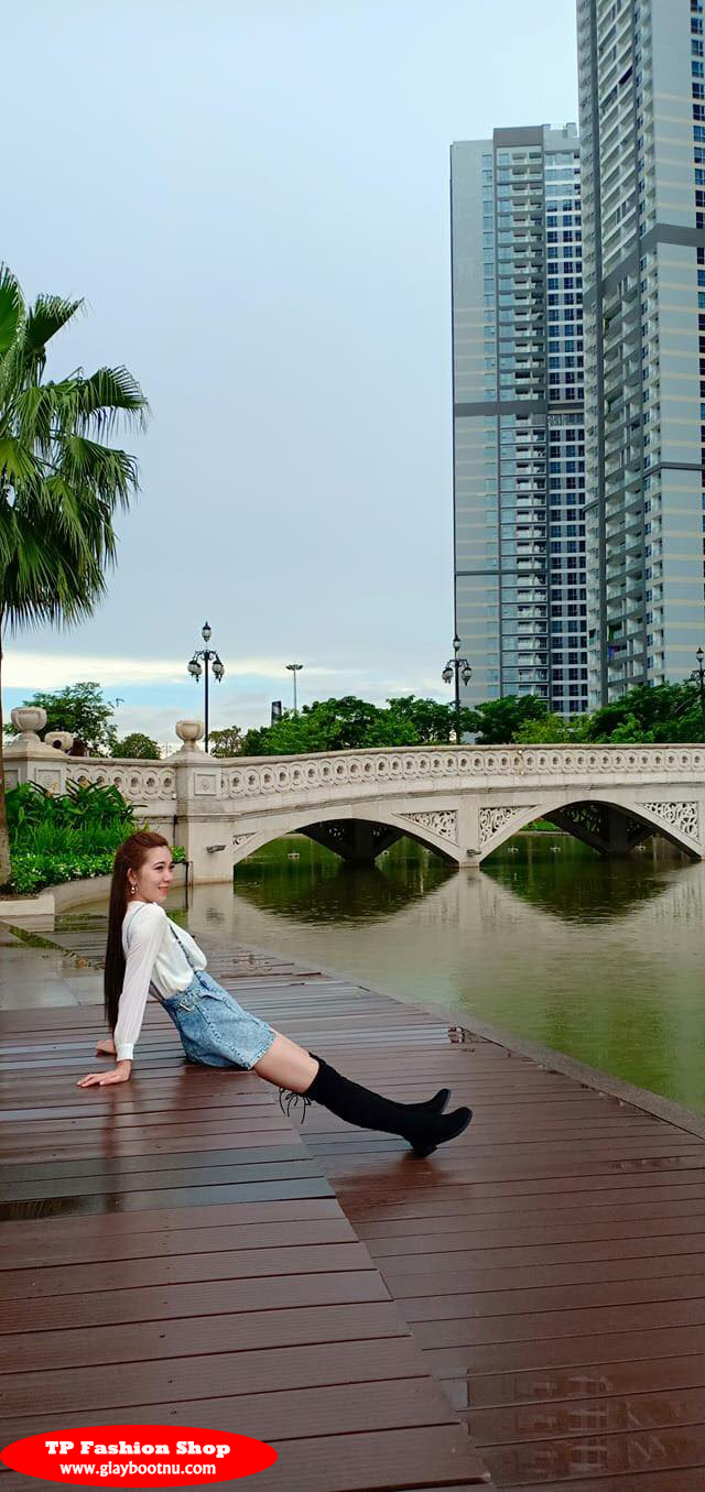 Boot nữ cổ cao đế trệt đơn giản hiện đại GCC28 Boot nữ cổ cao đế trệt đơn giản hiện đại GCC28