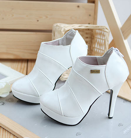 Giày boot nữ cổ thấp đơn giản Giày boot nữ cổ thấp đơn giản