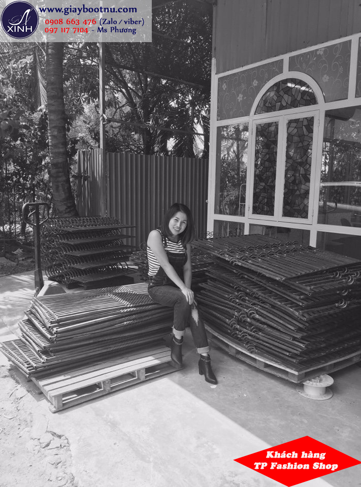 Chị Tôn Cẩm Nhung sang trọng và trẻ trung với giày boot nữ cổ ngắn sang trọng GBN129 Chị Tôn Cẩm Nhung sang trọng và trẻ trung với giày boot nữ cổ ngắn sang trọng GBN129