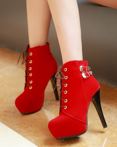 Boot nữ cổ ngắn cột dây 12cm sành điệu GBN1902 Boot nữ cổ ngắn cột dây 12cm sành điệu GBN1902
